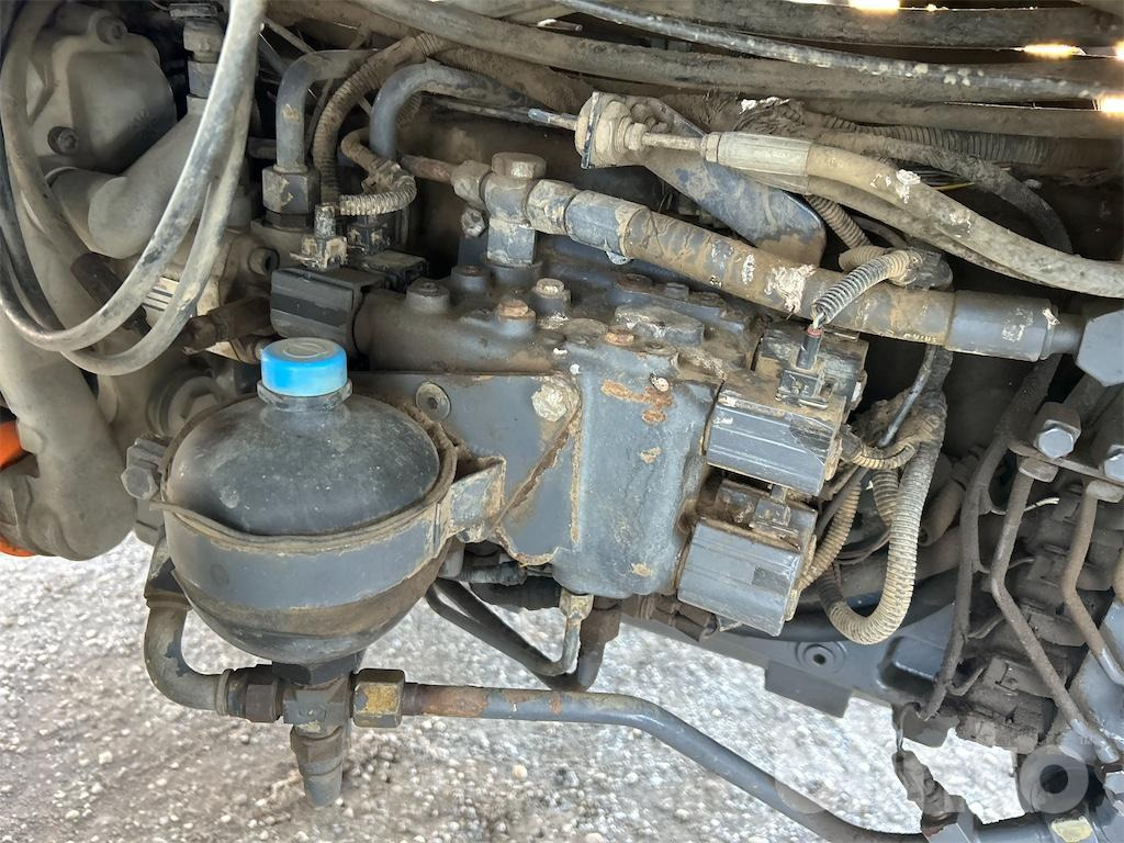 Traktor New Holland TM115 (2001): gambar 39 Traktor New Holland TM115 (2001): gambar 39