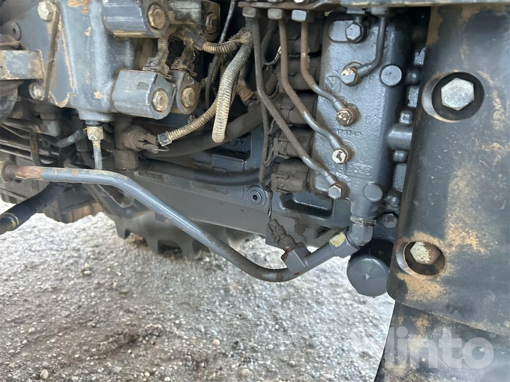 Traktor New Holland TM115 (2001): gambar 40 Traktor New Holland TM115 (2001): gambar 40