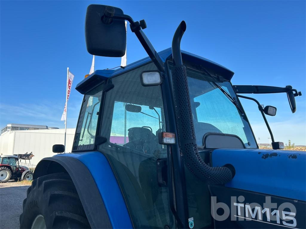 Traktor New Holland TM115 (2001): gambar 42 Traktor New Holland TM115 (2001): gambar 42