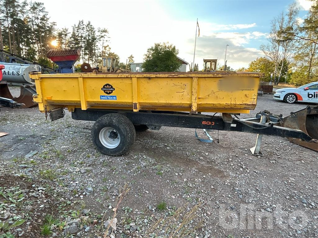 Palmse Trailer 600 - Trailer jungkit: gambar 4 Palmse Trailer 600 - Trailer jungkit: gambar 4
