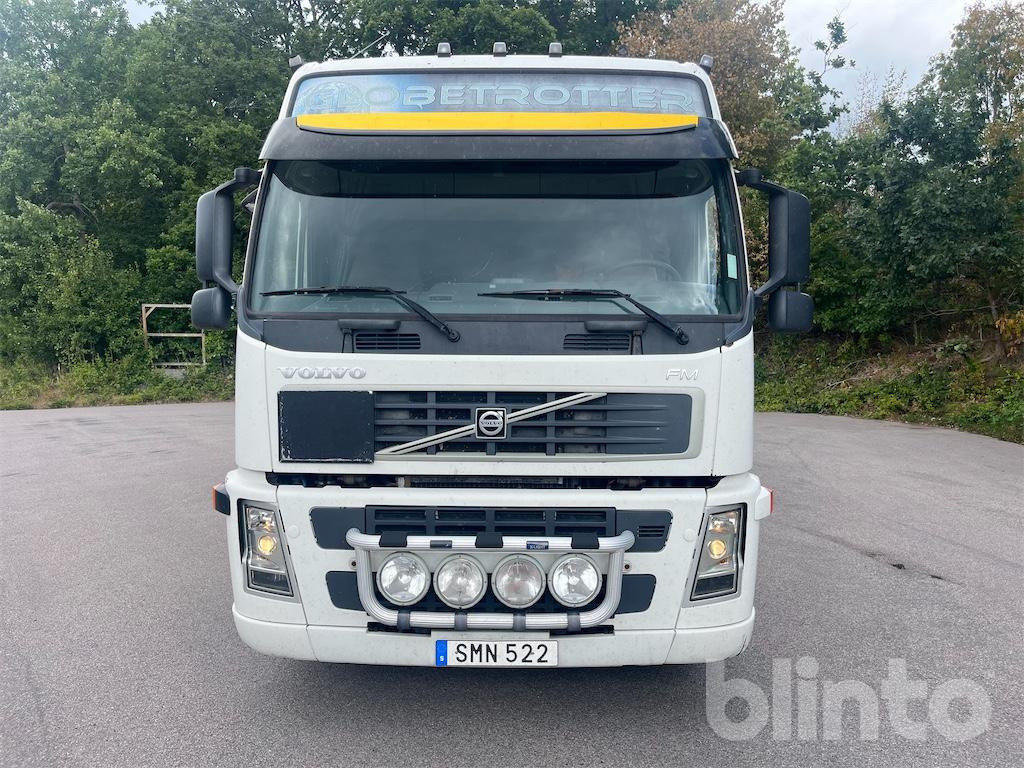 VOLVO FM-300 4X2 - Peralatan lainnya: gambar 2 VOLVO FM-300 4X2 - Peralatan lainnya: gambar 2
