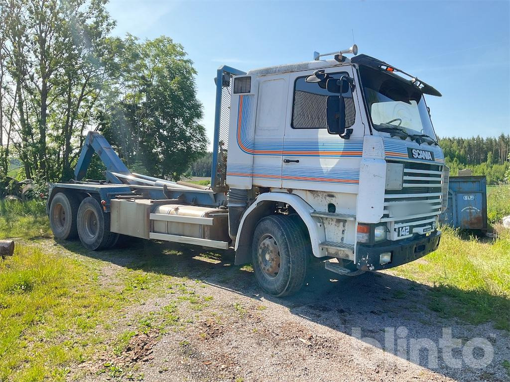 SCANIA R 142 H 6X2 46 - Hook lift: gambar 2 SCANIA R 142 H 6X2 46 - Hook lift: gambar 2