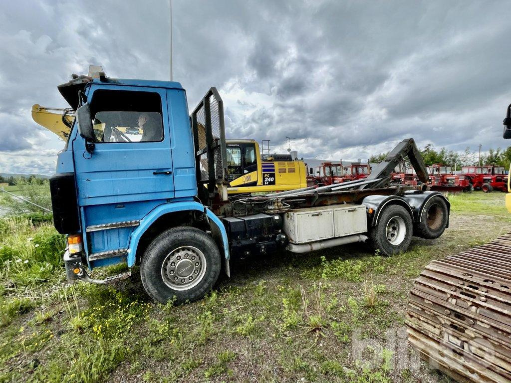 SCANIA R143HL6X2 AVK - Hook lift: gambar 4 SCANIA R143HL6X2 AVK - Hook lift: gambar 4
