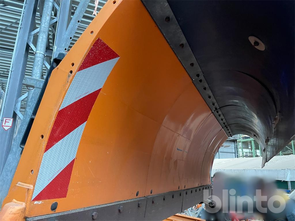 Schmidt SL32 (2010) - Bajak salju: gambar 5 Schmidt SL32 (2010) - Bajak salju: gambar 5