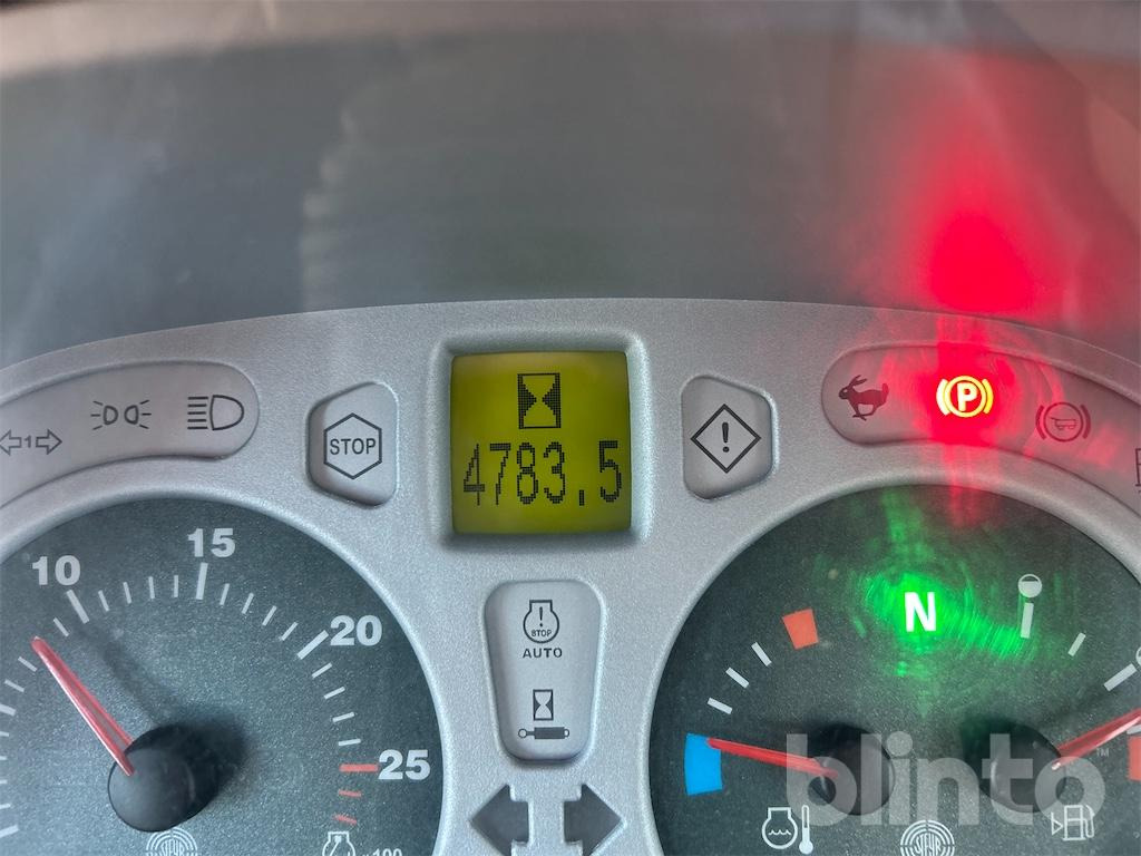 Steyr 9095 MT Komfort (2011) - Traktor: gambar 5 Steyr 9095 MT Komfort (2011) - Traktor: gambar 5