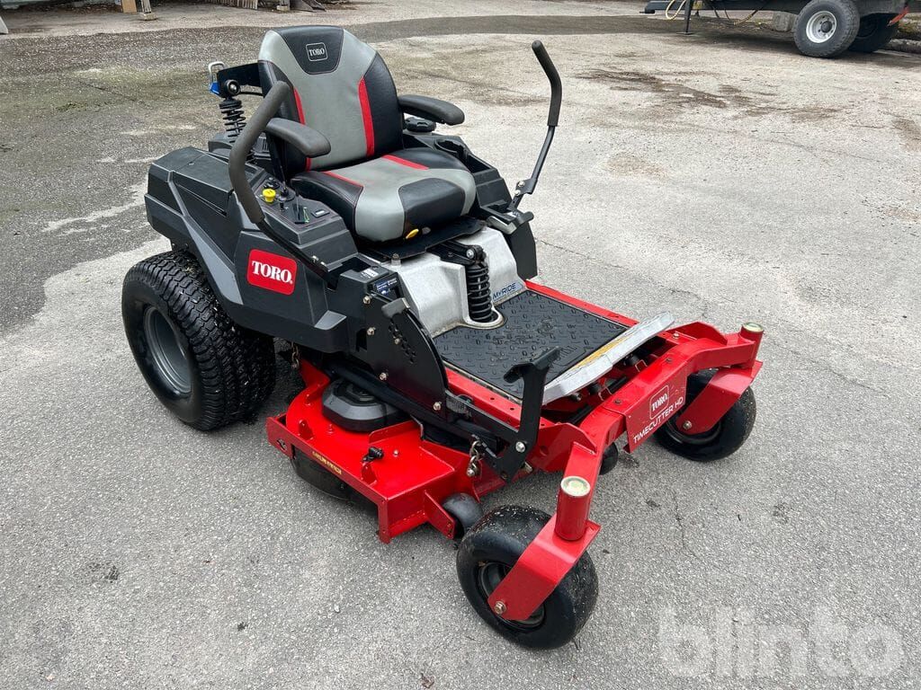 Toro - Mesin pemotong rumput: gambar 1 Toro - Mesin pemotong rumput: gambar 1