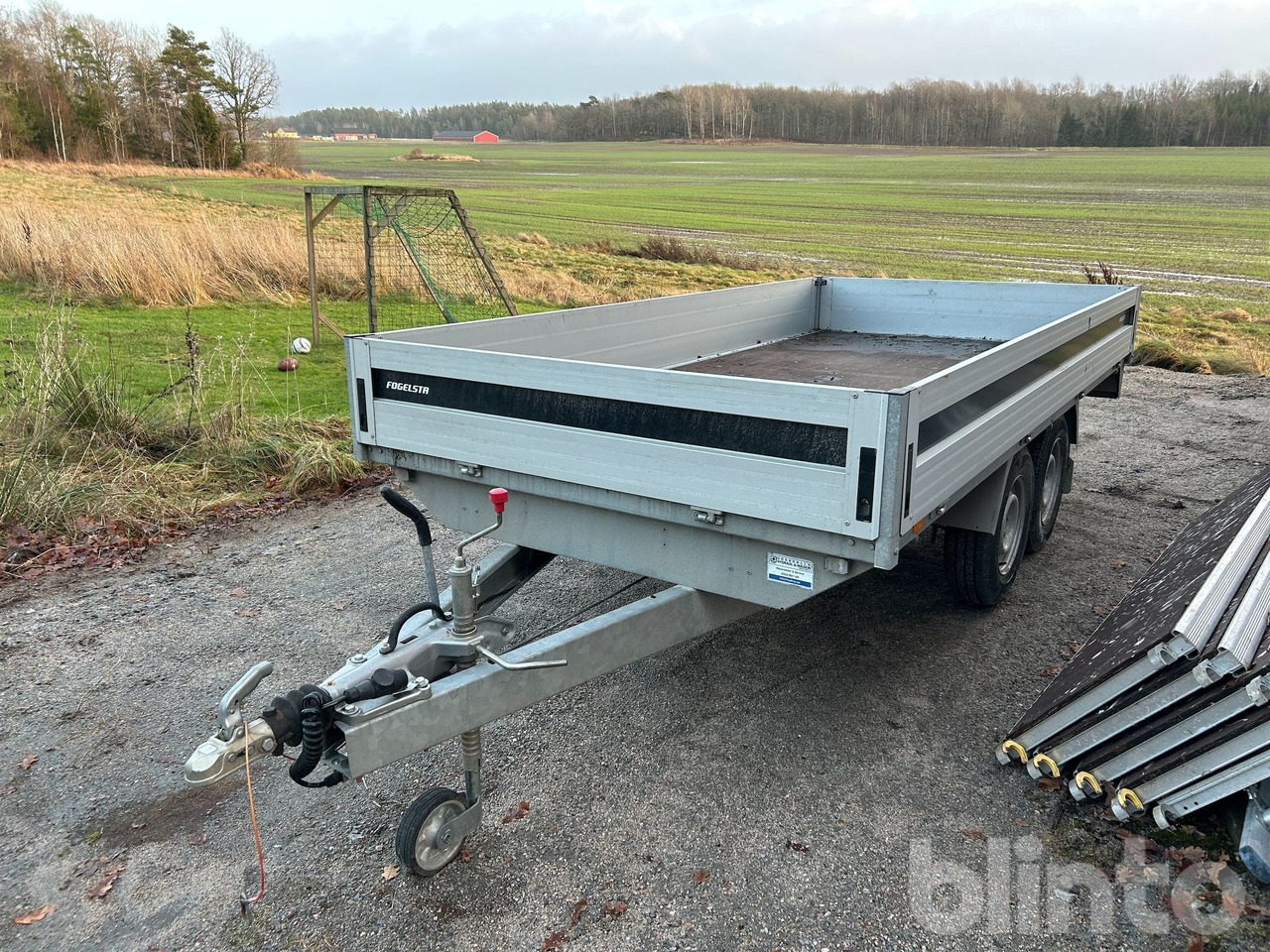 BRENDERUP - Trailer: gambar 1 BRENDERUP - Trailer: gambar 1