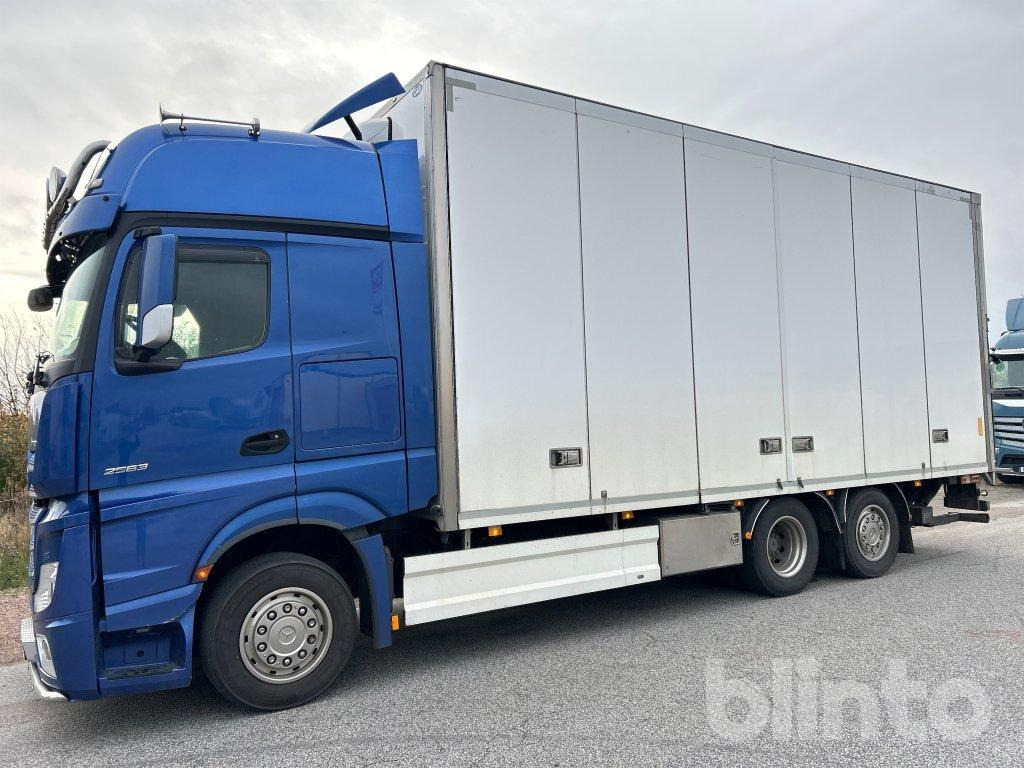 MERCEDES-BENZ 963-0-C - Truk: gambar 1 MERCEDES-BENZ 963-0-C - Truk: gambar 1