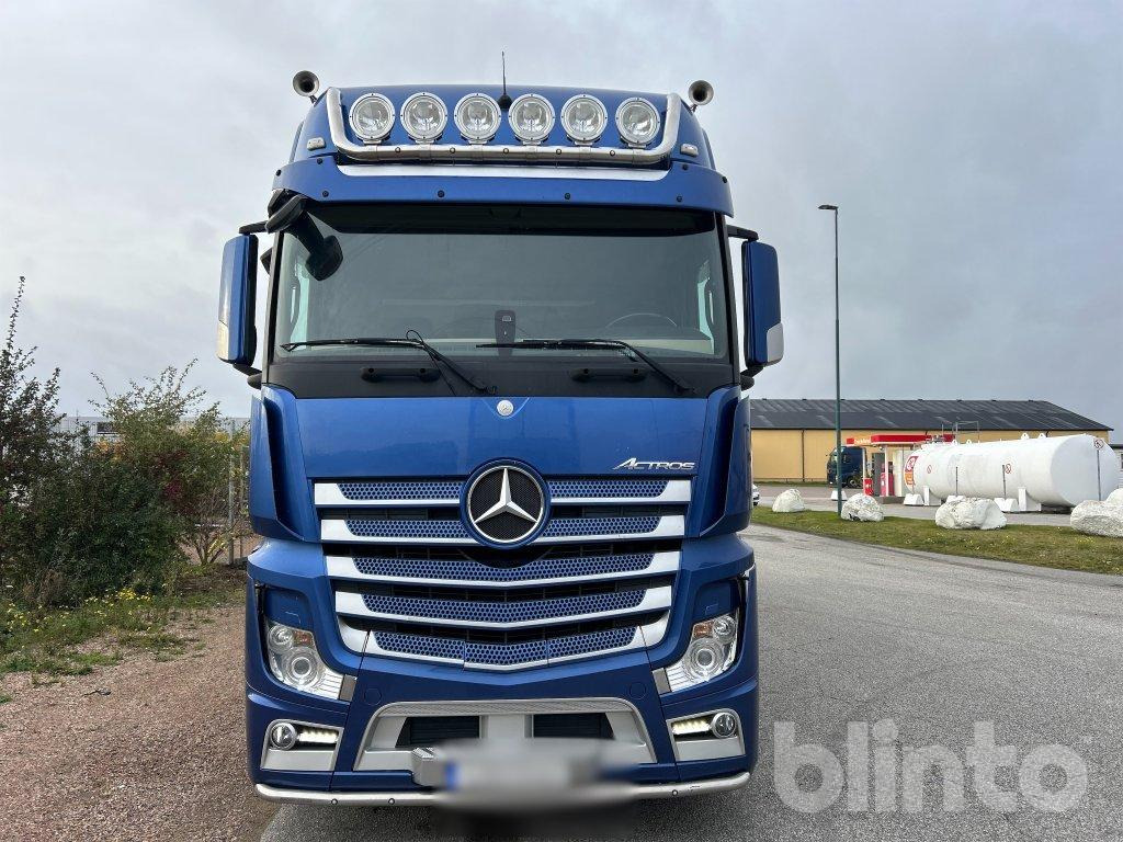 MERCEDES-BENZ 963-0-C - Truk: gambar 2 MERCEDES-BENZ 963-0-C - Truk: gambar 2