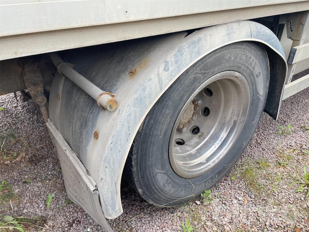 Truk VOLVO FM9 4X2: gambar 11