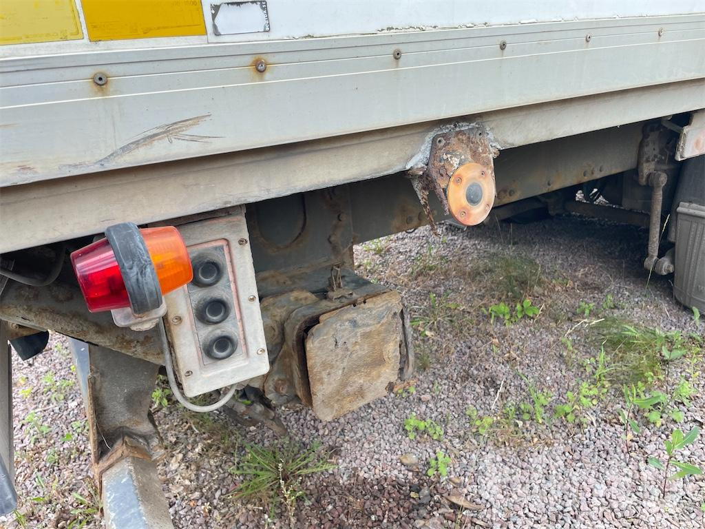 Truk VOLVO FM9 4X2: gambar 10