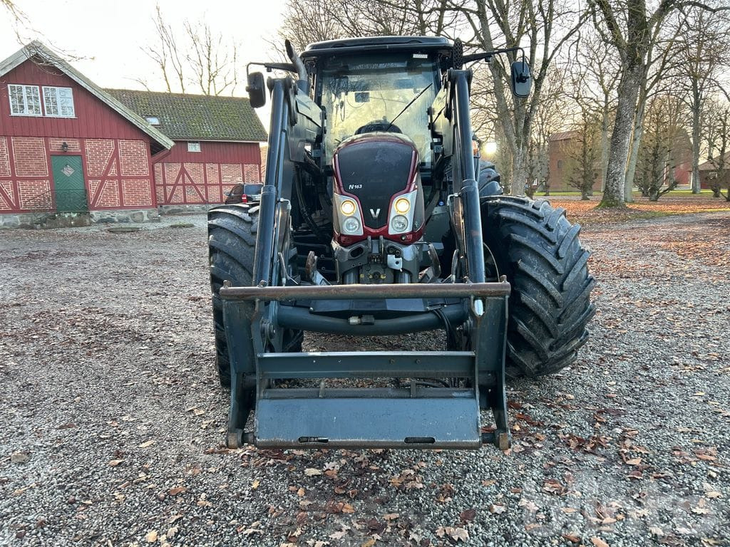 VALTRA N-SERIES - Traktor kehutanan: gambar 2 VALTRA N-SERIES - Traktor kehutanan: gambar 2