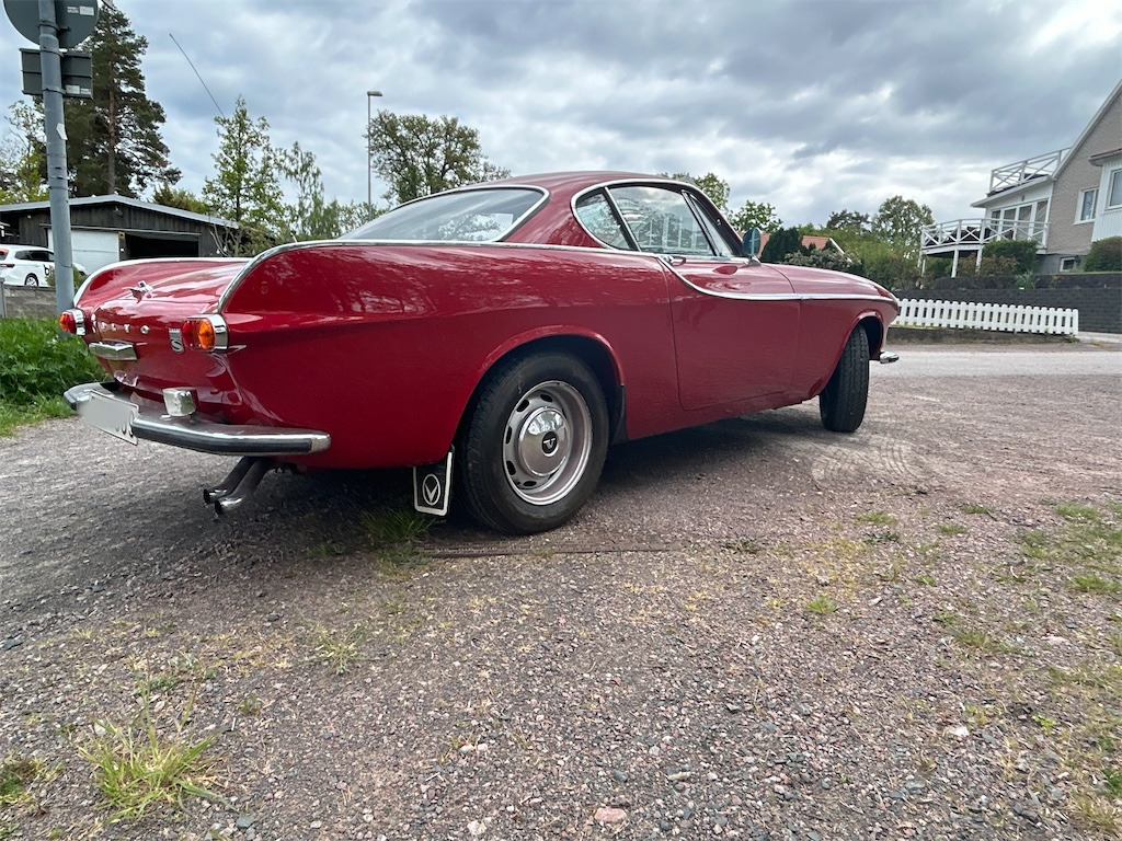 VOLVO 18335 VF - Mobil: gambar 5 VOLVO 18335 VF - Mobil: gambar 5