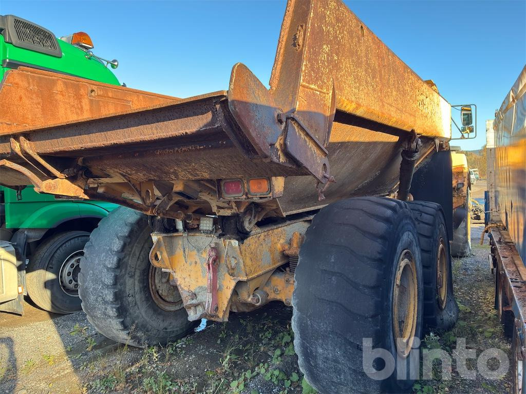 VOLVO BM A25D 6X6 - Tempat sampah artikulasi: gambar 4 VOLVO BM A25D 6X6 - Tempat sampah artikulasi: gambar 4