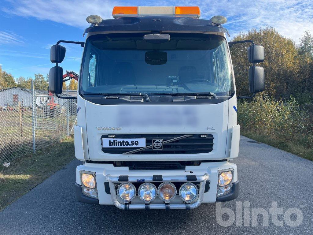 VOLVO FL-240 4*2 - Hook lift: gambar 2 VOLVO FL-240 4*2 - Hook lift: gambar 2