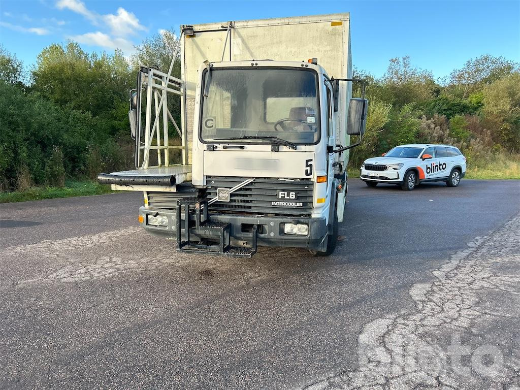 VOLVO FL608 J MNLAST 4*2 - Truk katering bandara: gambar 2 VOLVO FL608 J MNLAST 4*2 - Truk katering bandara: gambar 2