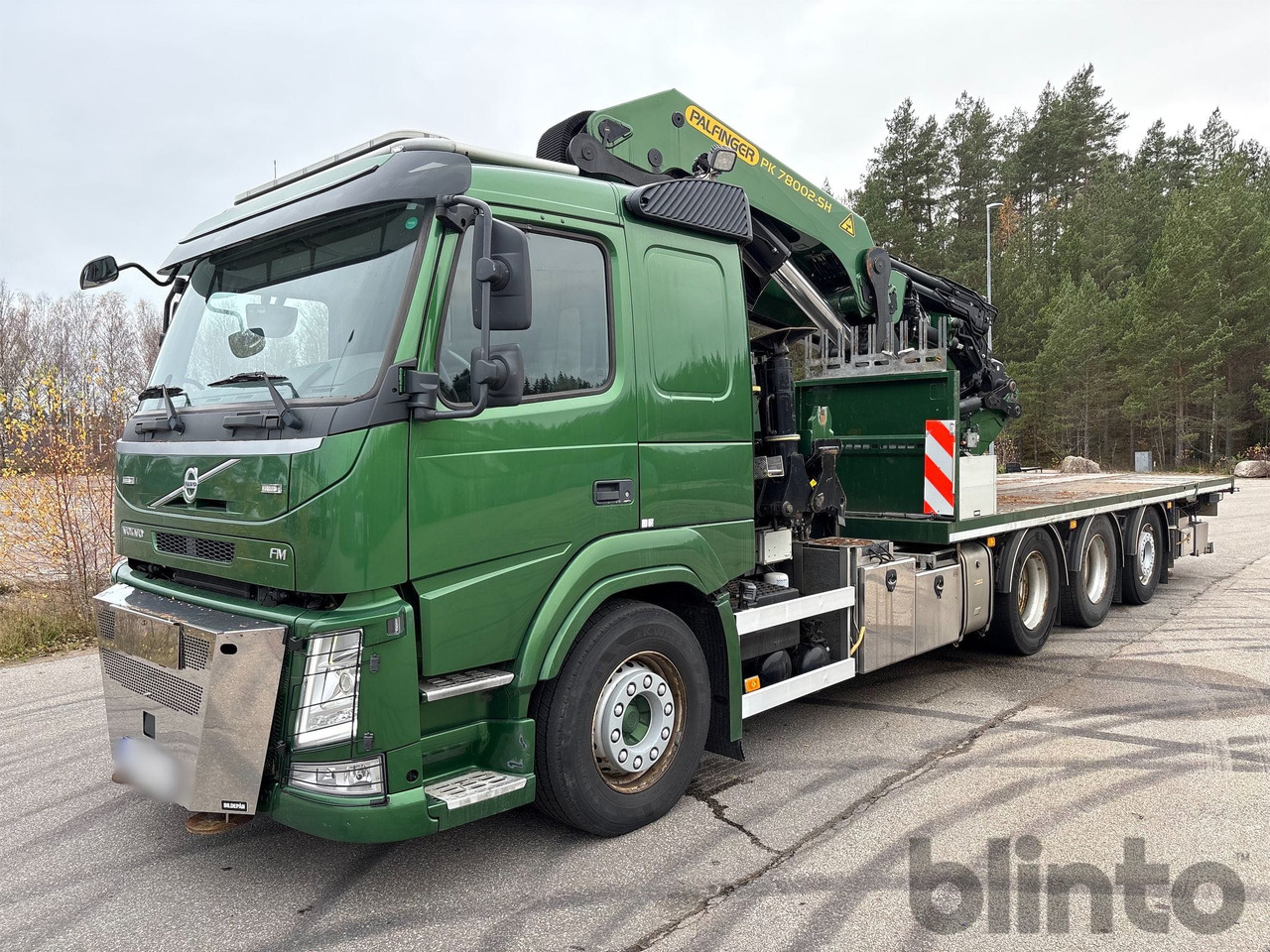 VOLVO FM 460 8x4 Tridem - Truk flatbed, Truk derek: gambar 1 VOLVO FM 460 8x4 Tridem - Truk flatbed, Truk derek: gambar 1