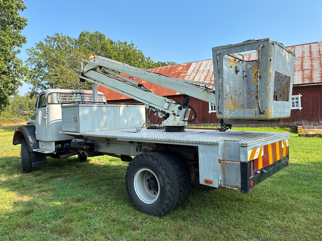 VOLVO Viking L48548 - Platform udara yang dipasang di truk: gambar 3 VOLVO Viking L48548 - Platform udara yang dipasang di truk: gambar 3
