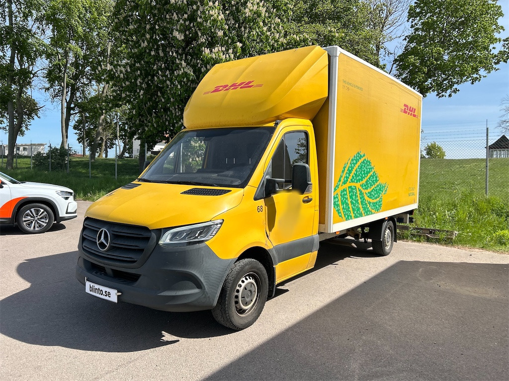 MERCEDES BENZ - Van pengiriman: gambar 2 MERCEDES BENZ - Van pengiriman: gambar 2
