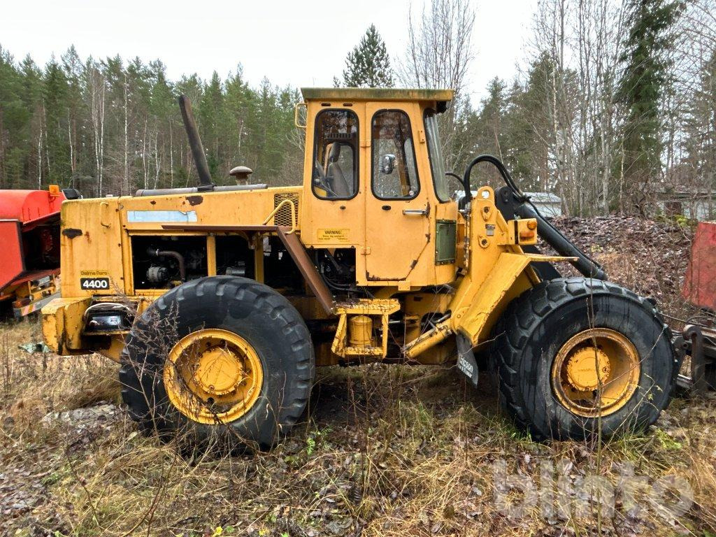 Volvo 4400 - Wheel loader: gambar 2 Volvo 4400 - Wheel loader: gambar 2