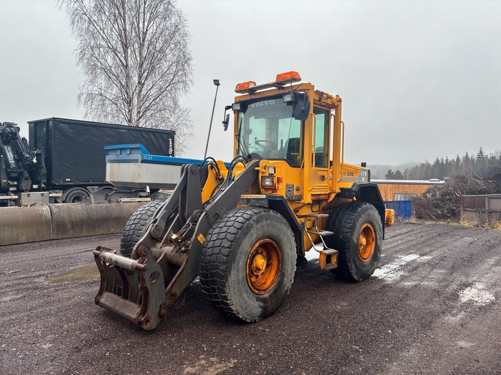 Volvo BM L70B - Wheel loader: gambar 1 Volvo BM L70B - Wheel loader: gambar 1