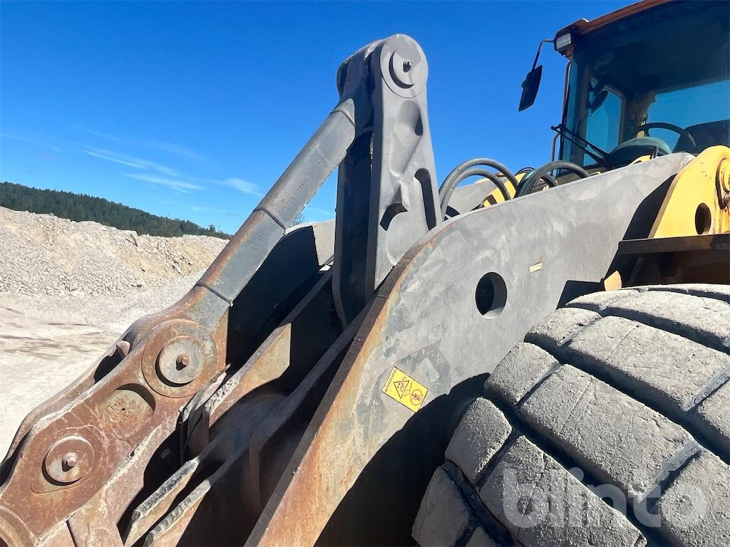 Wheel loader Volvo L220D: gambar 38 Wheel loader Volvo L220D: gambar 38