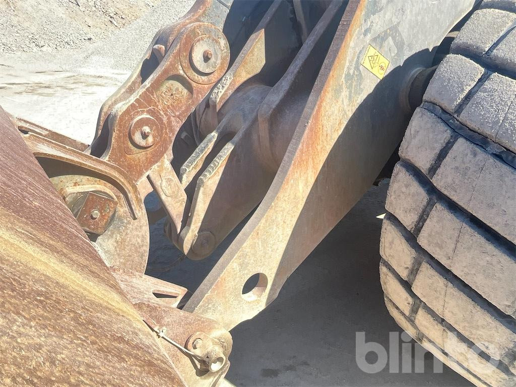 Wheel loader Volvo L220D: gambar 39 Wheel loader Volvo L220D: gambar 39