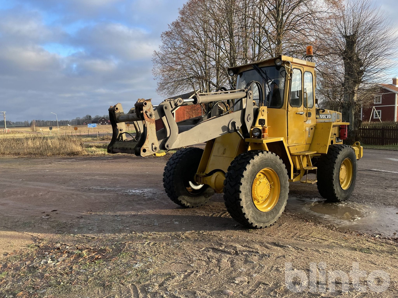 Volvo L50 - Wheel loader: gambar 5 Volvo L50 - Wheel loader: gambar 5