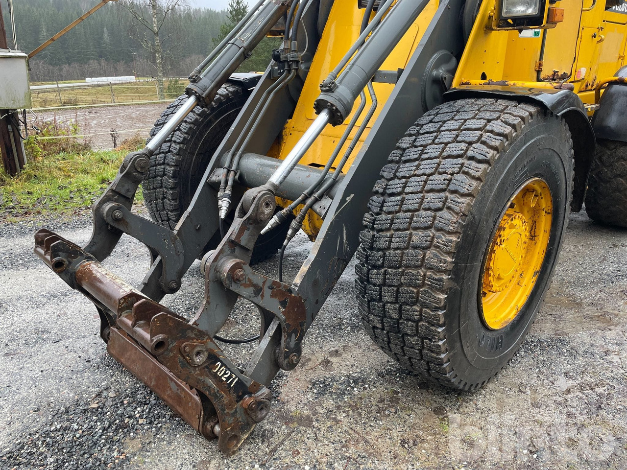 Wheel loader Volvo L70: gambar 7