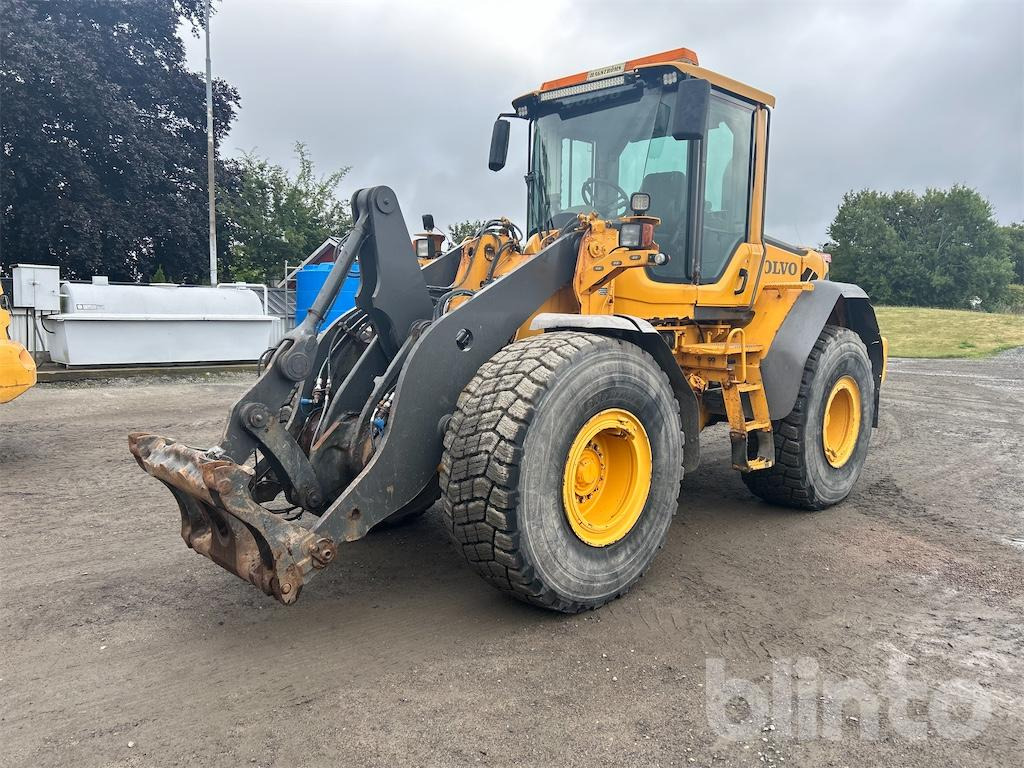 Volvo L90F - 1 Ägare - Wheel loader: gambar 1 Volvo L90F - 1 Ägare - Wheel loader: gambar 1