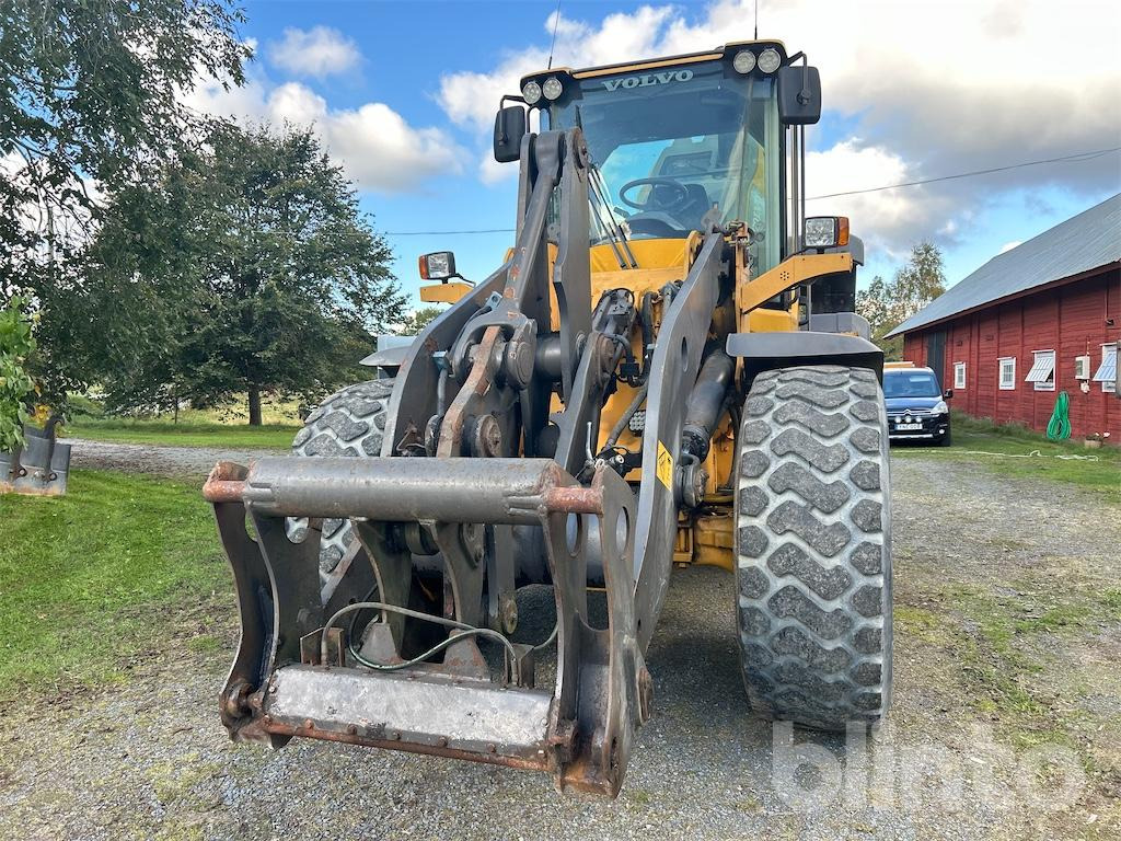 Volvo L90G - Wheel loader: gambar 4 Volvo L90G - Wheel loader: gambar 4