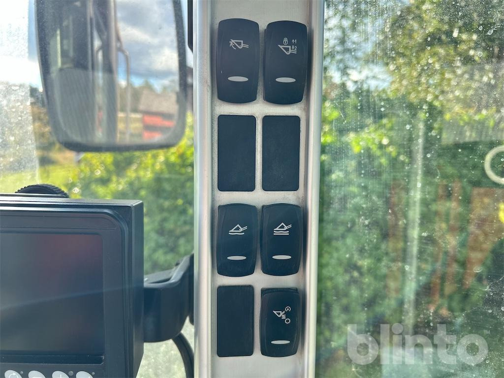 Wheel loader Volvo L90G: gambar 34 Wheel loader Volvo L90G: gambar 34