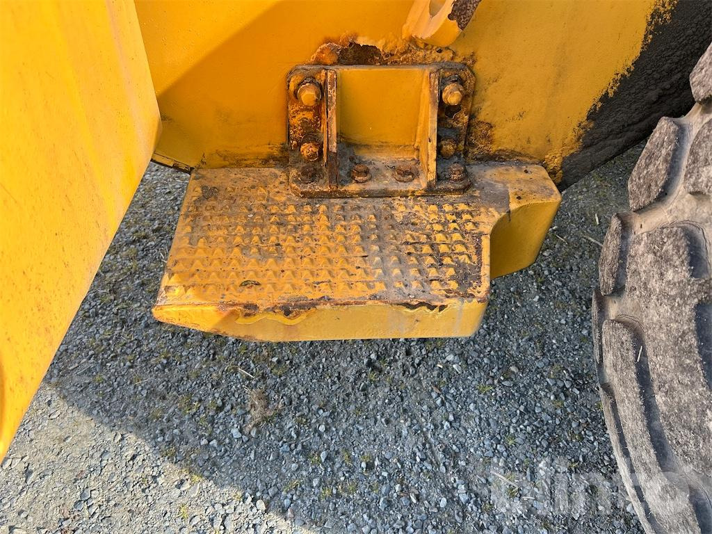 Wheel loader Volvo L90G: gambar 21 Wheel loader Volvo L90G: gambar 21