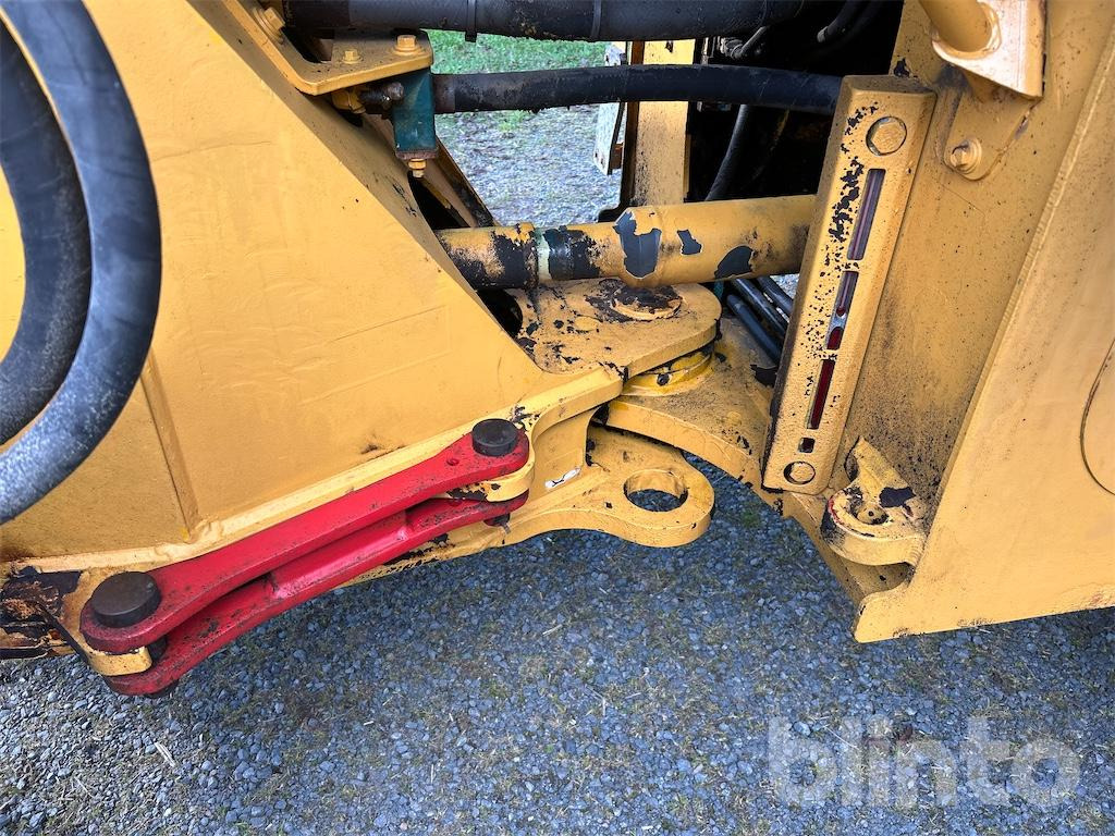 Wheel loader Volvo L90G: gambar 10 Wheel loader Volvo L90G: gambar 10