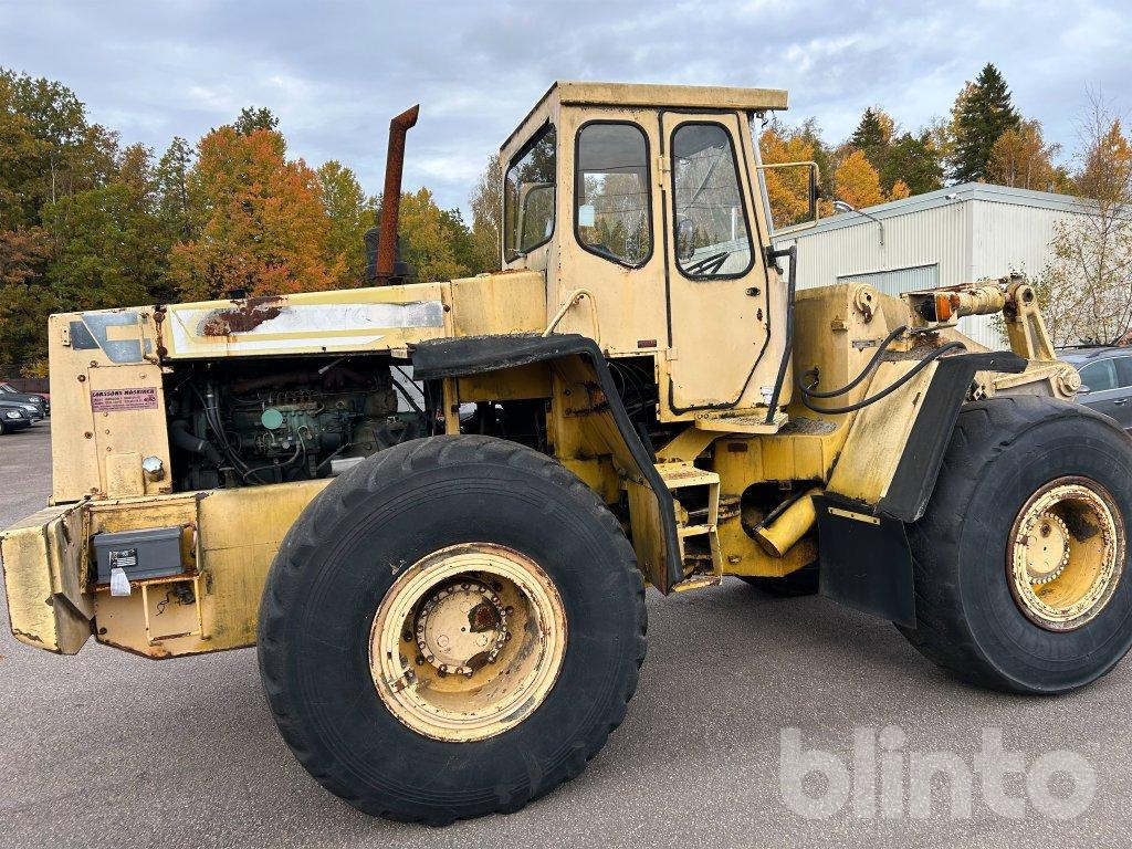 Volvo LM1240 - Wheel loader: gambar 5 Volvo LM1240 - Wheel loader: gambar 5