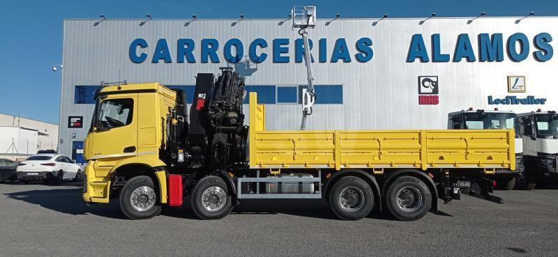 Mercedes Arocs 4140 - Truk flatbed: gambar 1 Mercedes Arocs 4140 - Truk flatbed: gambar 1