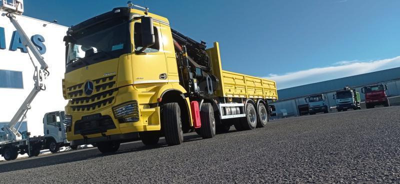 Mercedes Arocs 4140 - Truk flatbed: gambar 3 Mercedes Arocs 4140 - Truk flatbed: gambar 3