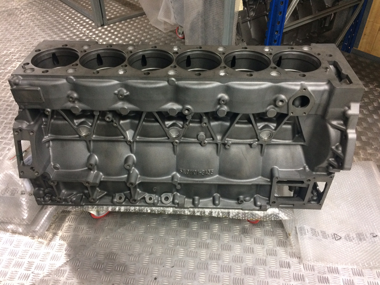 BASAMENTO MAN D2066 - EURO 6 - Crankcases: gambar 2 BASAMENTO MAN D2066 - EURO 6 - Crankcases: gambar 2