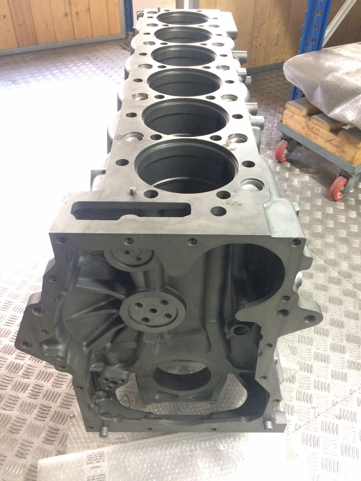 BASAMENTO MAN D2676 - EURO 6 - Crankcases: gambar 4 BASAMENTO MAN D2676 - EURO 6 - Crankcases: gambar 4