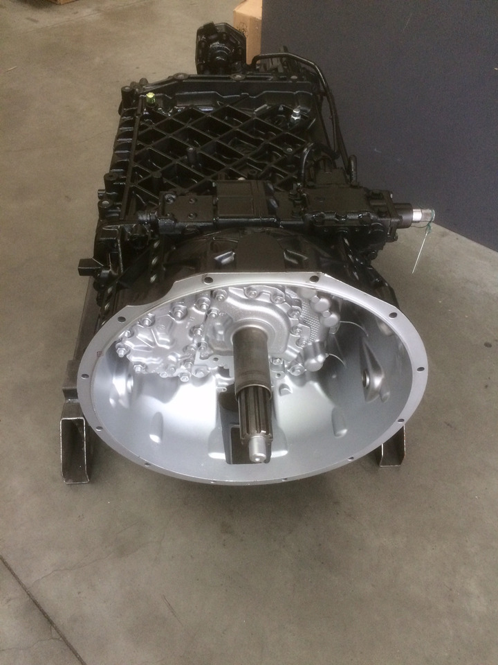 CAMBIO ZF 16S221 - Rif. ZF 1316051508 - Rif. MAN 81320036199 / 81320039199 - Rapporto 13,74 - 0,84 - Gearbox: gambar 4 CAMBIO ZF 16S221 - Rif. ZF 1316051508 - Rif. MAN 81320036199 / 81320039199 - Rapporto 13,74 - 0,84 - Gearbox: gambar 4