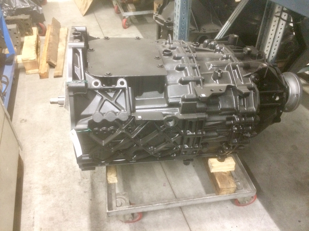 CAMBIO ZF ASTRONIC 12AS2301TO - Gearbox: gambar 3 CAMBIO ZF ASTRONIC 12AS2301TO - Gearbox: gambar 3