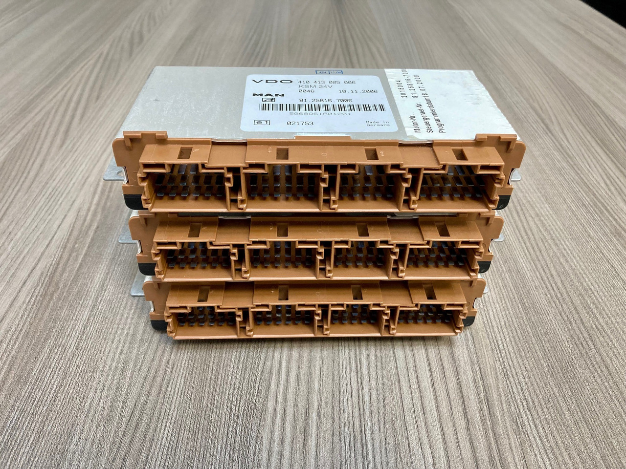 CENTRALINA KSM - MAN 81258167006 / 81258167010 - VDO 410 413 005 006 - ECU: gambar 4 CENTRALINA KSM - MAN 81258167006 / 81258167010 - VDO 410 413 005 006 - ECU: gambar 4