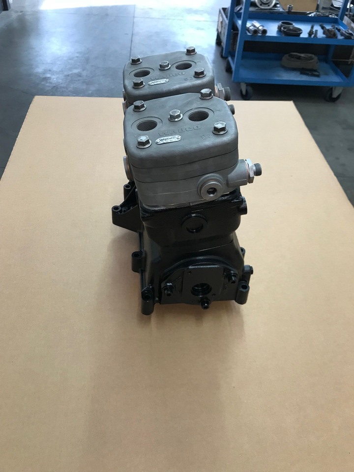 COMPRESSORE ARIA BICILINDRICO RAFFREDDATO AD ACQUA - MAN 51541007190 - Kompresor udara: gambar 5 COMPRESSORE ARIA BICILINDRICO RAFFREDDATO AD ACQUA - MAN 51541007190 - Kompresor udara: gambar 5