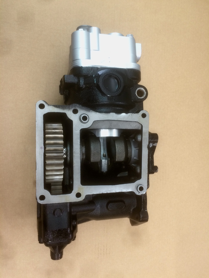 COMPRESSORE ARIA MONOCILINDRICO CON PRESA DI FORZA MAN / KNORR - Kompresor udara: gambar 1 COMPRESSORE ARIA MONOCILINDRICO CON PRESA DI FORZA MAN / KNORR - Kompresor udara: gambar 1