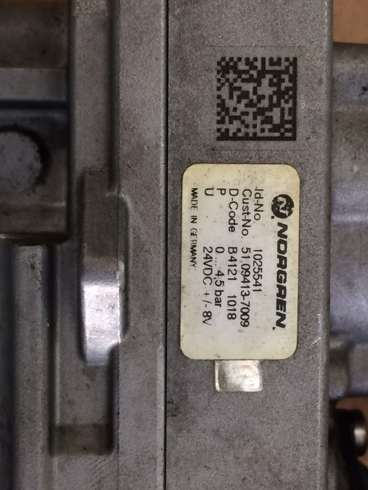 FARFALLA ACCELERAZIONE RIF. MAN 51094137013 / 51094137009 - Sensor untuk Truk: gambar 2 FARFALLA ACCELERAZIONE RIF. MAN 51094137013 / 51094137009 - Sensor untuk Truk: gambar 2