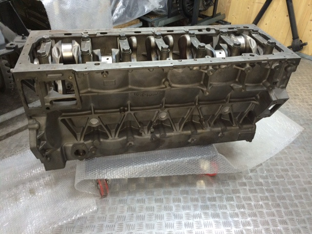 KIT BASAMENTO + ALBERO MOTORE MAN D2066 - Crankcases untuk Truk: gambar 1 KIT BASAMENTO + ALBERO MOTORE MAN D2066 - Crankcases untuk Truk: gambar 1