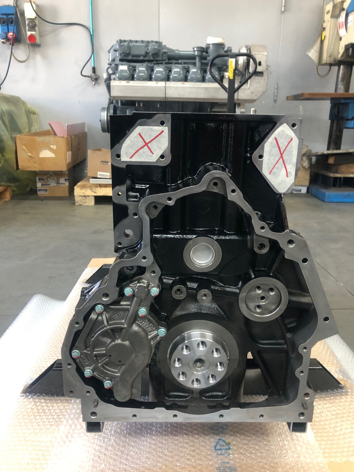 KIT BASAMENTO + ALBERO MOTORE - MAN D2676 EURO6C - Crankcases untuk Truk: gambar 1 KIT BASAMENTO + ALBERO MOTORE - MAN D2676 EURO6C - Crankcases untuk Truk: gambar 1