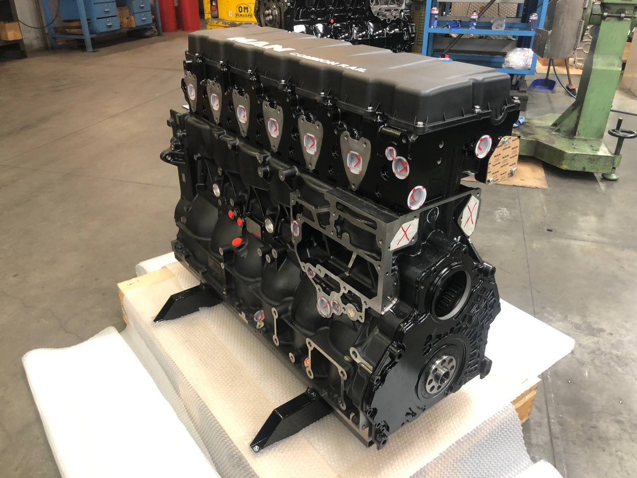 LONGBLOCK MAN D2066 EURO 6 (bus) - Blok silinder untuk Bus: gambar 2 LONGBLOCK MAN D2066 EURO 6 (bus) - Blok silinder untuk Bus: gambar 2