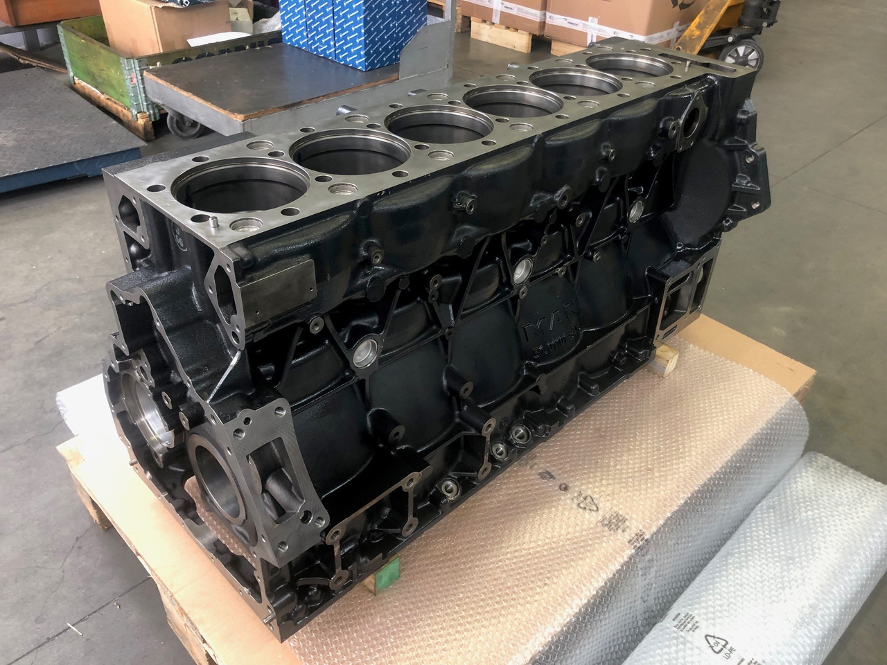 MONOBLOCCO MOTORE MAN D2066 EEV per presa di forza - Blok silinder: gambar 3 MONOBLOCCO MOTORE MAN D2066 EEV per presa di forza - Blok silinder: gambar 3