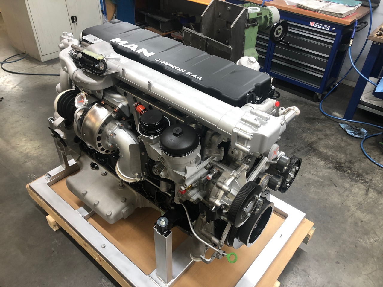 MOTORE MAN D2066LOH01 / MAN D2066 LOH01 - Mesin: gambar 2 MOTORE MAN D2066LOH01 / MAN D2066 LOH01 - Mesin: gambar 2